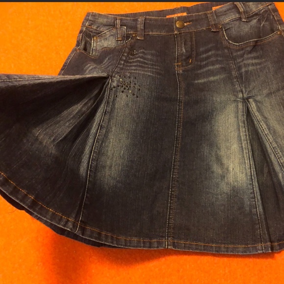 Vintage Plastic by Gly ’ denim skirt with pleats EUC - Picture 3 of 13